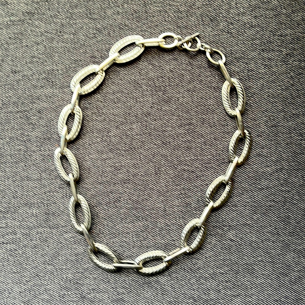 Chain necklace